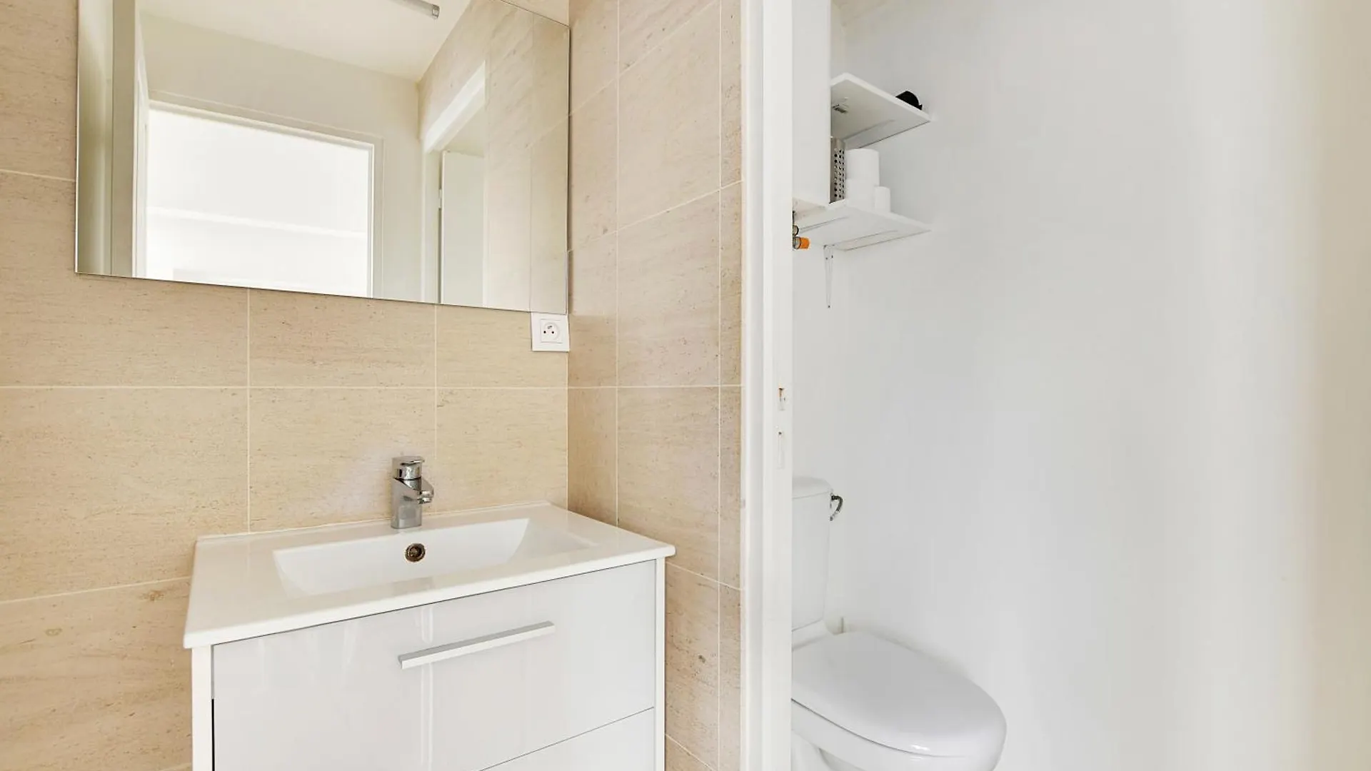 Pick A Flat's In Louvre - Rue Saint-anne Apartment *