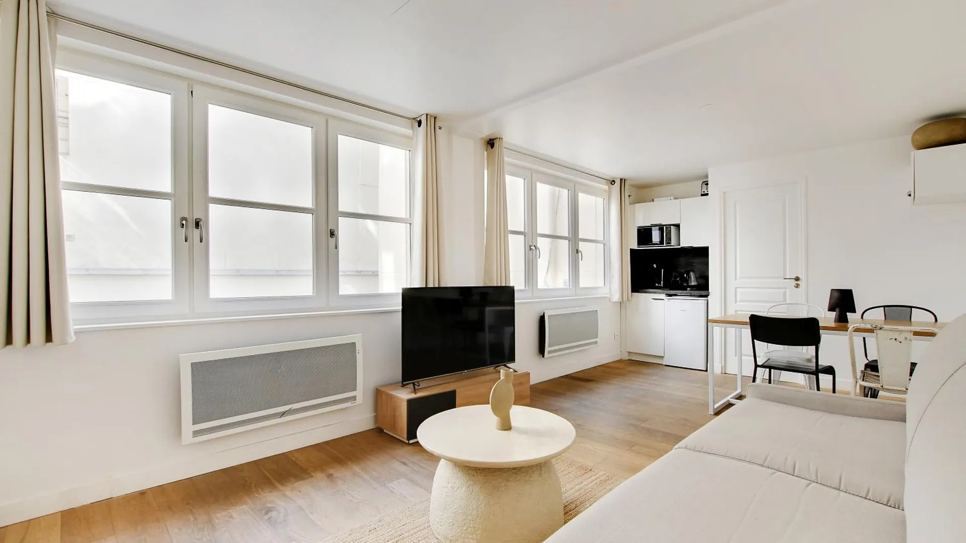 Pick A Flat's In Louvre - Rue Saint-anne * Paris