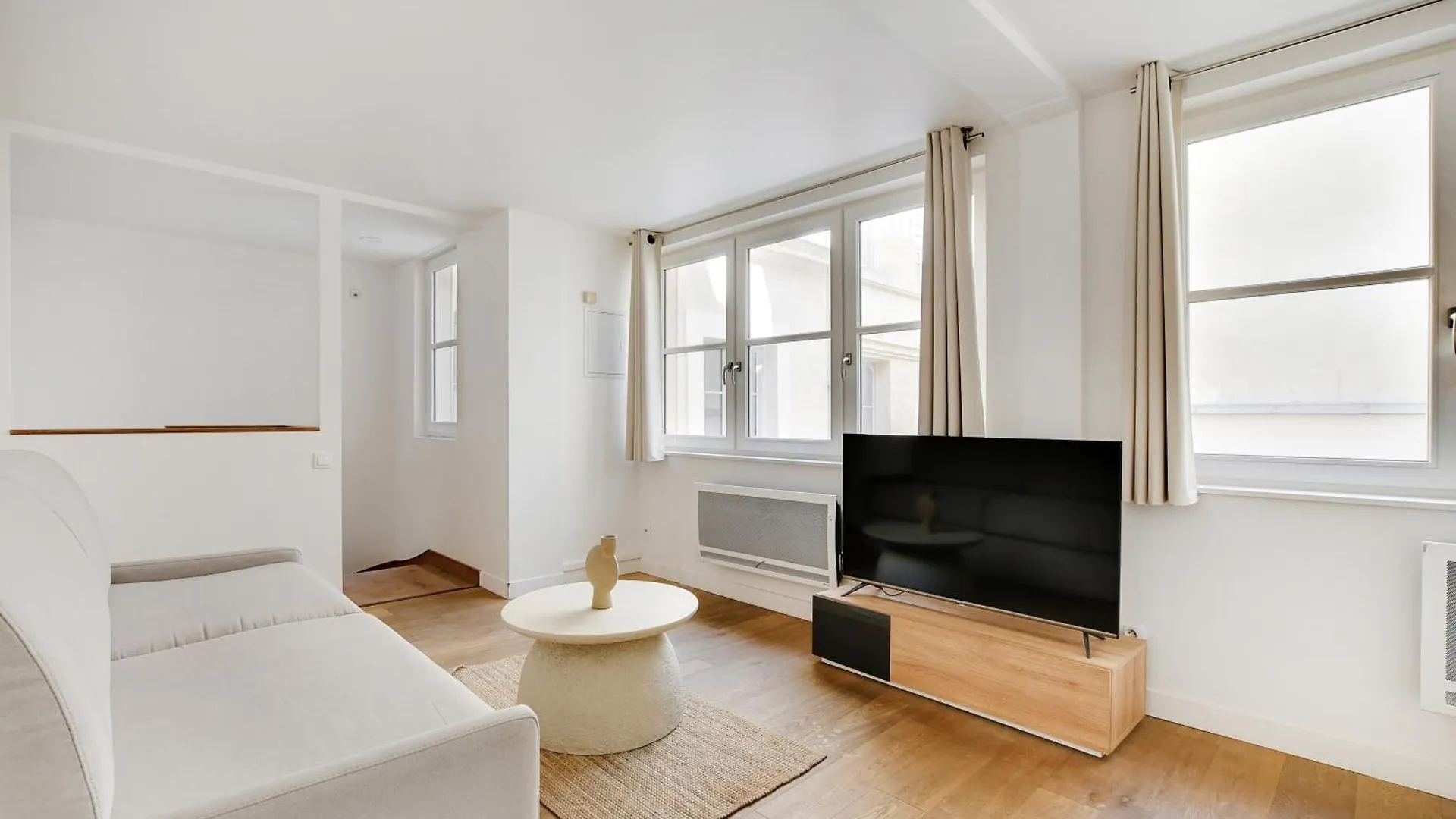 Pick A Flat's In Louvre - Rue Saint-anne Apartment