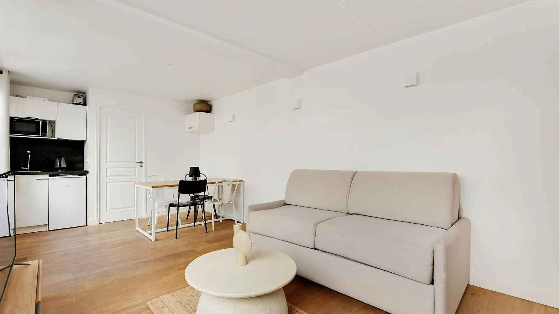 Pick A Flat's In Louvre - Rue Saint-anne Apartment